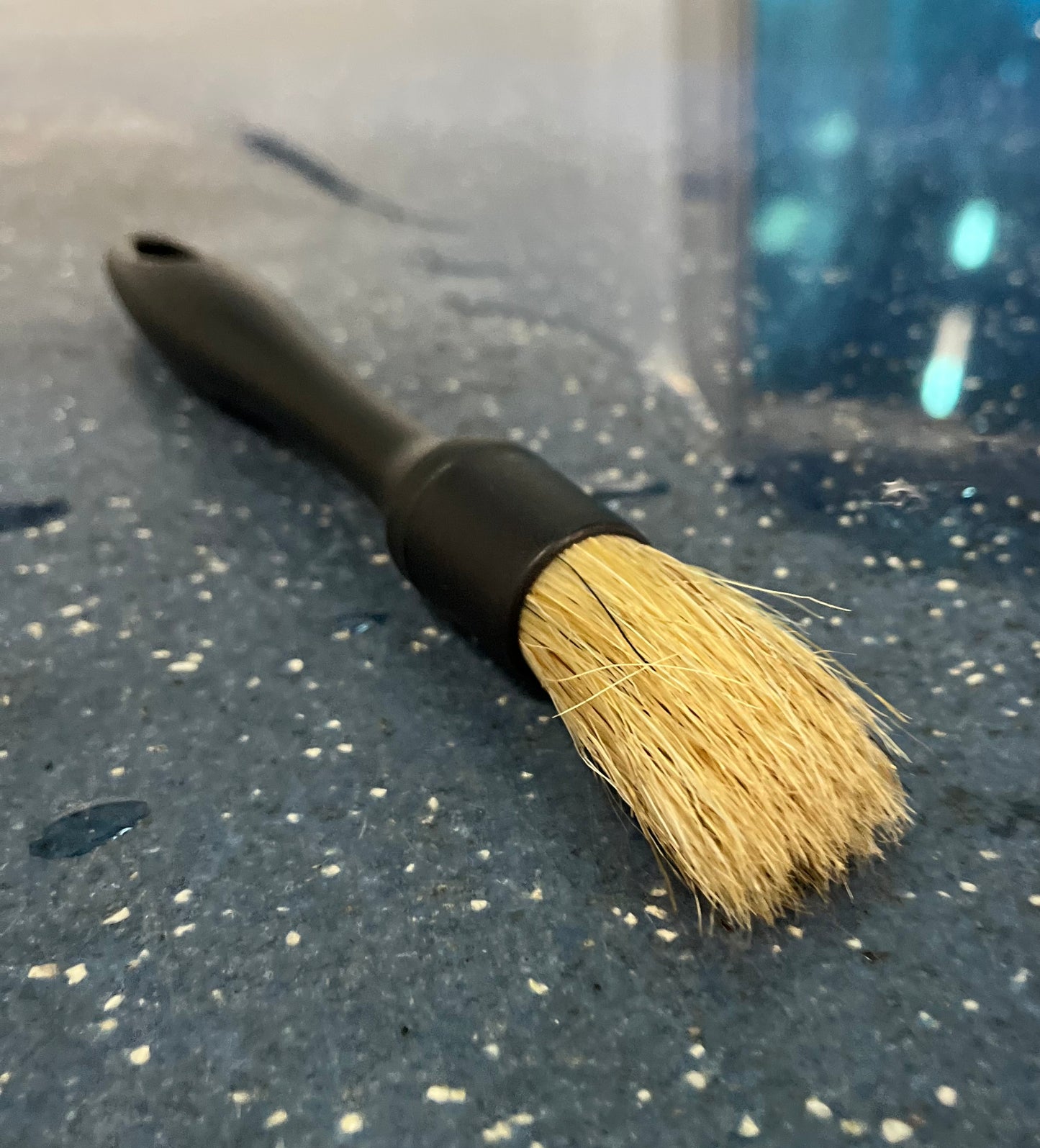 Ultra Exterior Brush